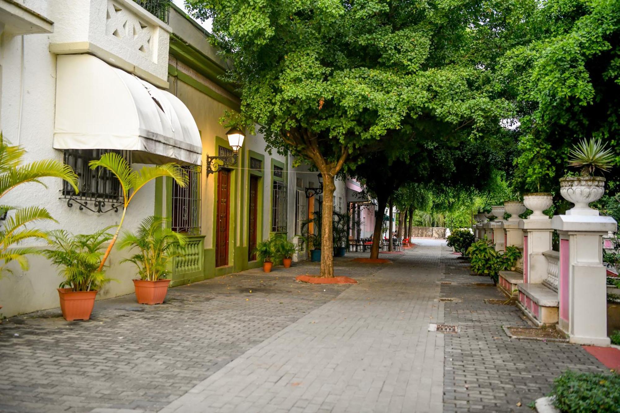 Hotel Honky Tonk Colonial Santo Domingo Esterno foto